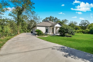 4819 Sherri Ln, Crosby, TX 77532