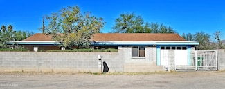 9210 W Ira St, Tucson, AZ 85735