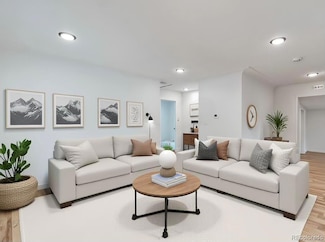 1772 Oakland St, Aurora, CO 80010