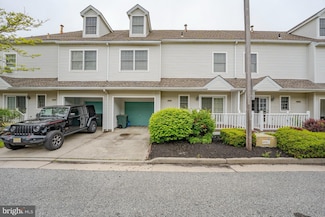 19 Clipper Ct, Atlantic City, NJ 08401