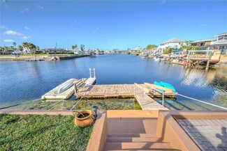 4175 Camelia Dr, Hernando Beach, FL 34607