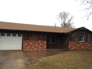 412 Breckinridge Rd, Enid, OK 73701