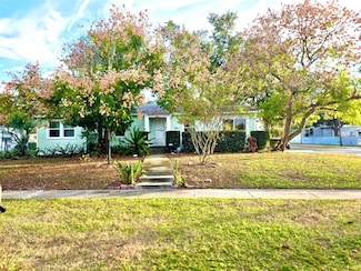 1403 Fern Place, Lakeland, FL 33801