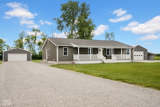 1295 Colonial Dr, Seymour, IN 47274