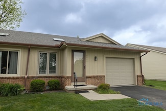 5644 Greenridge Dr, Toledo, OH 43615