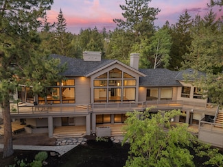 2803 NW Starview Dr, Bend, OR 97701