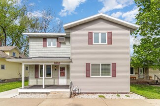 306 4th St SE, Montgomery, MN 56069