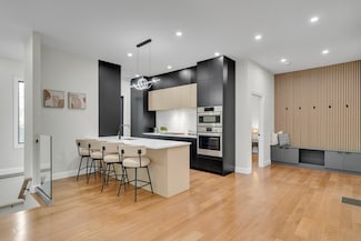 16 Summit St, Newton, MA 02458