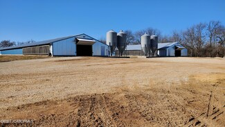 33391 Sids Rd, Tipton, MO 65081