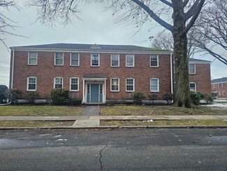 15 Colony Rd Unit 2B, West Springfield, MA 01089