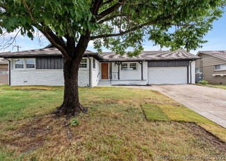 6754 E 26th Ct, Tulsa, OK 74129