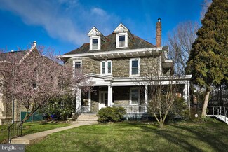6635 N 11th St, Philadelphia, PA 19126