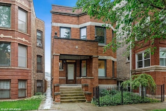 2645 N Mozart St, Chicago, IL 60647