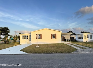 1001 Waterway Dr, Sebastian, FL 32976