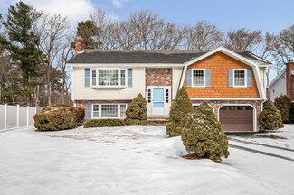 24 Benton Cir, Reading, MA 01867