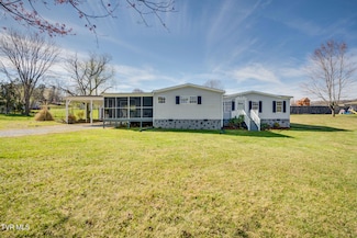 112 Cecil Vanhuss Rd, Elizabethton, TN 37643
