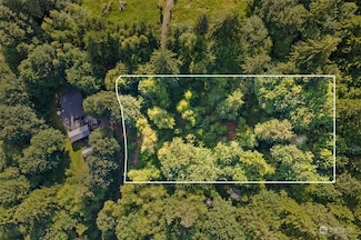 9142 Bordeaux Rd SW, Olympia, WA 98512