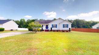 1027 Smith Rd, Smithfield, NC 27577