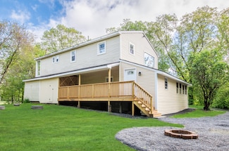 859 Ekonk Hill Rd, Voluntown, CT 06384