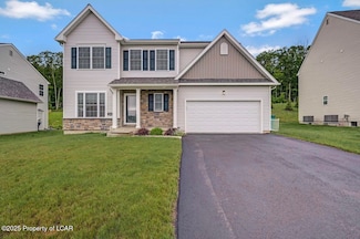 318 Long Run Rd, Drums, PA 18222
