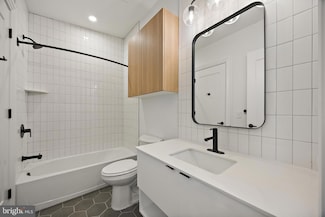 839 N Tatnall St Unit 302, Wilmington, DE 19801