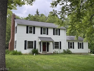 7465 Valerie Ln, Hudson, OH 44236