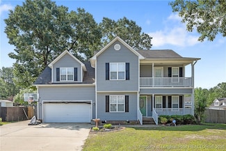 717 Lenoir Dr, Spring Lake, NC 28390