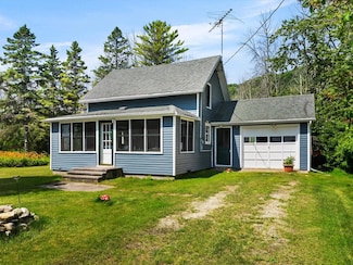 987 S Lake Michigan Dr, Sturgeon Bay, WI 54235