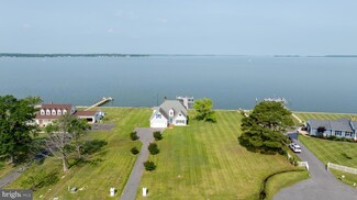 1702 Ferry Point Ct, Trappe, MD 21673