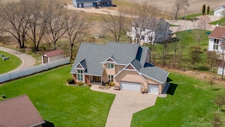 521 Maple Ridge Rd, Berlin, WI 54923