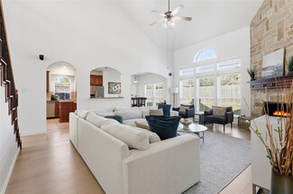 517 Royal Oak Dr, Murphy, TX 75094