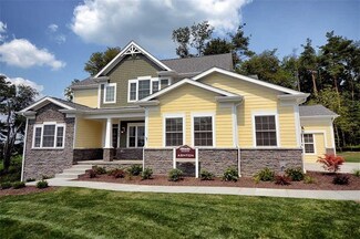 102 Vista Ridge Ln, Valencia, PA 16059