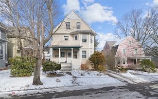 14 Phillips St, Providence, RI 02906