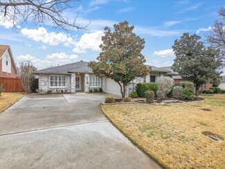1921 Hobart Ln, Lewisville, TX 75067