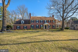 1211 Lakemont Rd, Villanova, PA 19085
