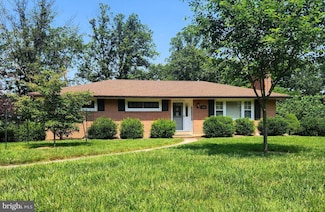308 Sunset Dr, Cumberland, MD 21502