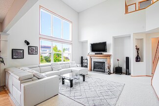 780 Ali Ln, Victoria, MN 55386