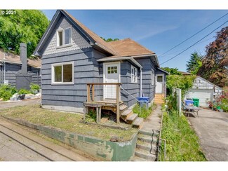 903 SE Franklin St Unit 915, Portland, OR 97202