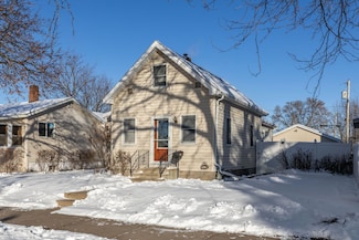 1653 Redfield St, La Crosse, WI 54601