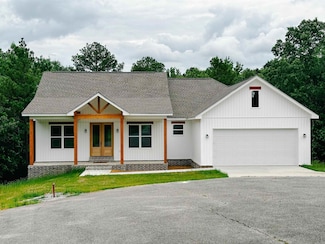 105 Caddy Cove Ln, Mountain View, AR 72560