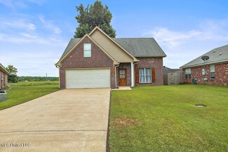 204 Greenfield Ln, Pearl, MS 39208