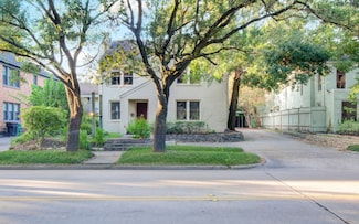 2042 Bissonnet St, Houston, TX 77005