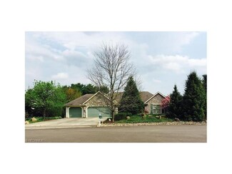 780 Willow Dale St NW, Bolivar, OH 44612