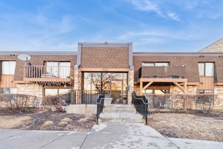 721 Limerick Ln Unit 2C, Schaumburg, IL 60193