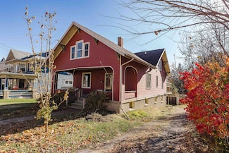 422 Doty St, Mineral Point, WI 53565