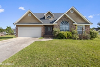 14704 Dismuke Ave, Biloxi, MS 39532