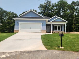 109 Silver Maple Ct, Byron, GA 31008