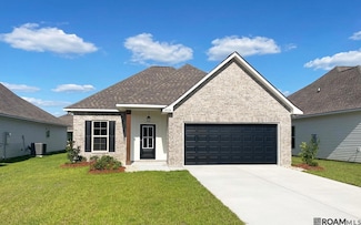 28324 Moreau Dr, Denham Springs, LA 70726