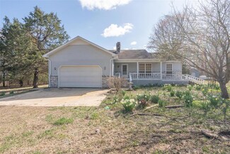 8858 Missouri 142, Doniphan, MO 63935