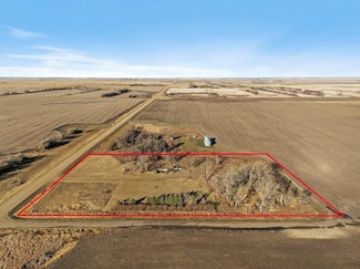 17100 72nd St NW, Minot, ND 58703